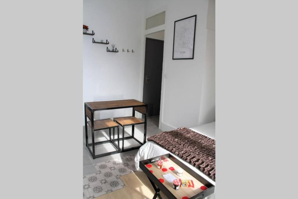 L'Escapade De Lyon, Charpennes, Jacuzzi Et Emplacement Ideal Apartamento Villeurbanne Exterior foto