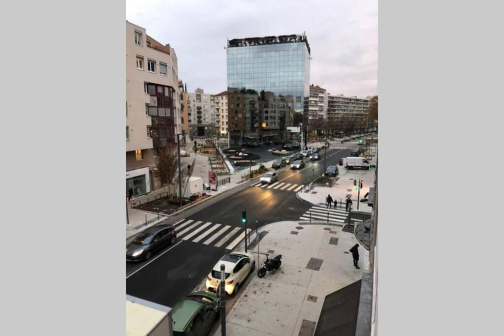 L'Escapade De Lyon, Charpennes, Jacuzzi Et Emplacement Ideal Apartamento Villeurbanne Exterior foto